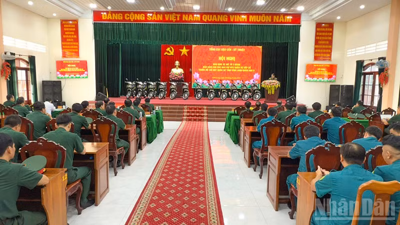 ndo_br_anh-4-quang-canh-buoi-le.jpg