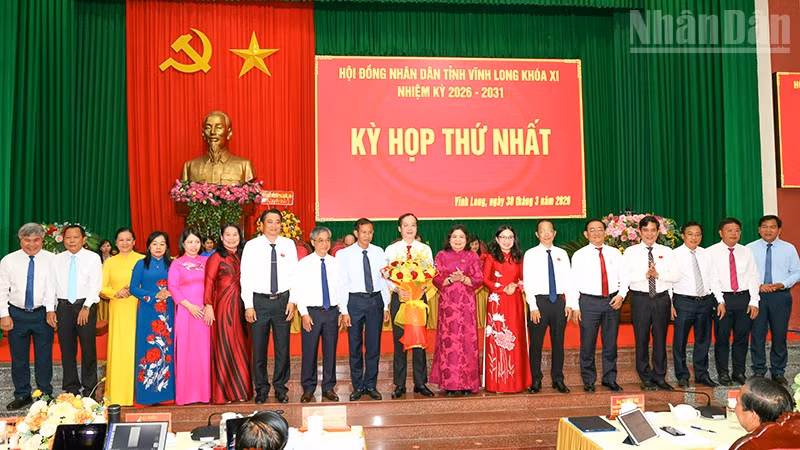 ndo_tr_anh-3-chuc-mung-ubnd.jpg