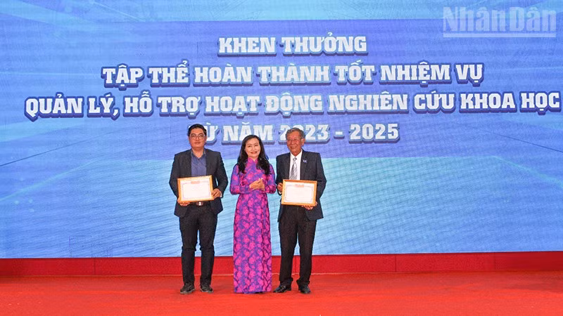 ndo_tr_anh-2.jpg