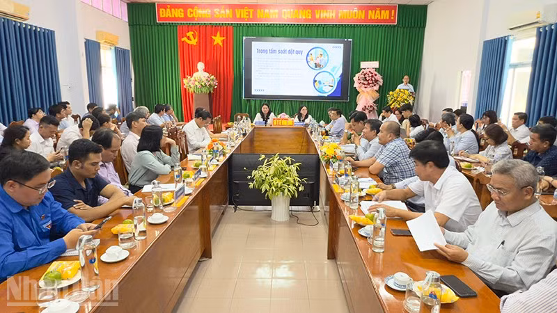 ndo_bl_anh-2-quang-canh-hoi-nghi.jpg