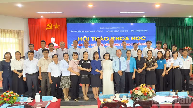 Đại biểu tham dự hội thảo. (Ảnh: BÁ DŨNG)