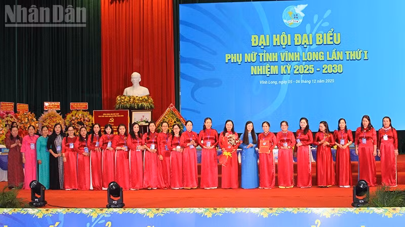 ndo_tl_anh-2-doan-dai-bieu-du-dai-hoi-cap-tren.jpg