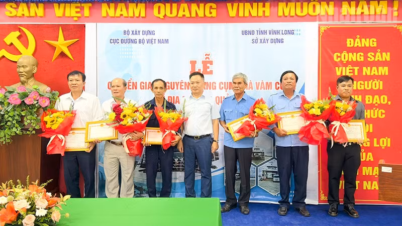 ndo_tr_anh-6-vam-cong.jpg