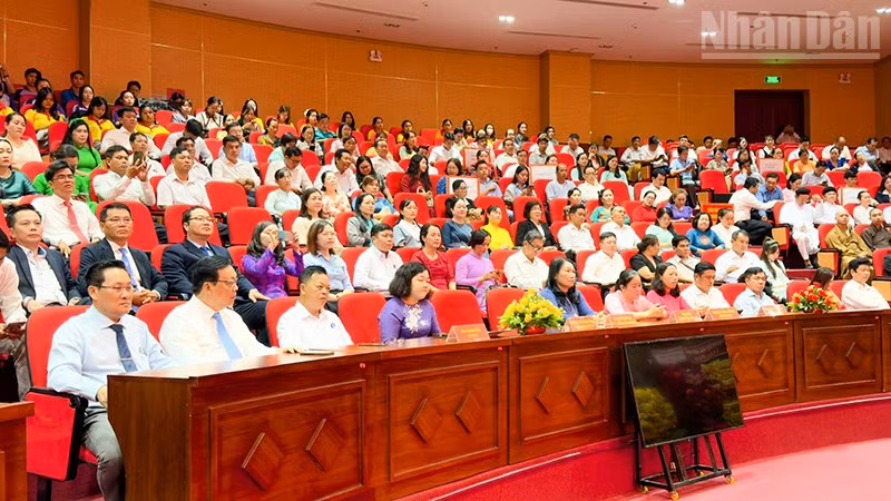 ndo_tr_anh-2-xa-hoi.jpg