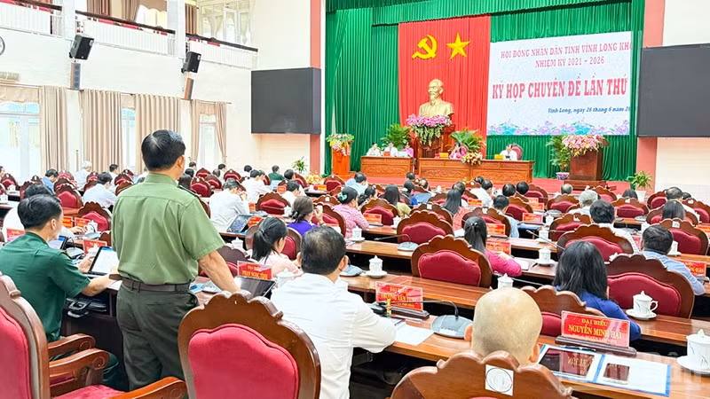 ndo_br_anh-2-quang-canh-ky-hop.jpg