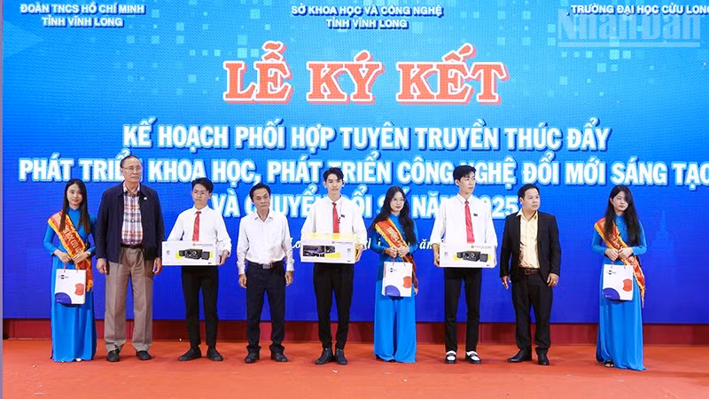 ndo_tr_anh-3-tuyen-duong.jpg