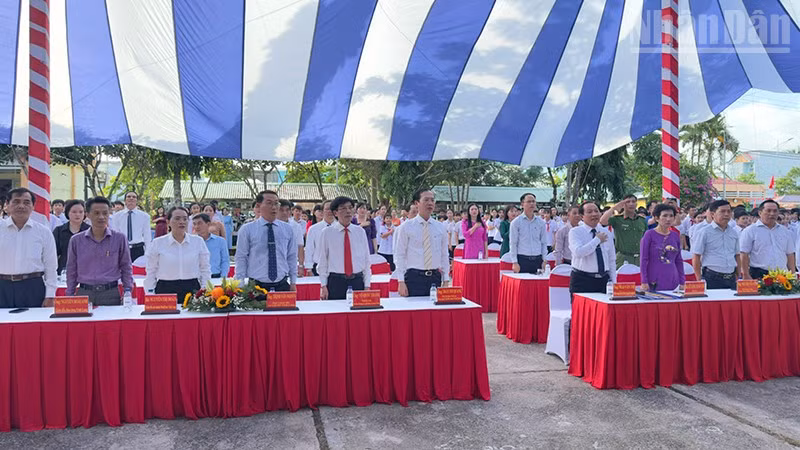 ndo_tr_anh-2-khai-giang.jpg