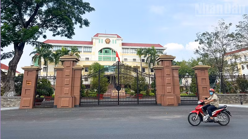Trụ sở Ủy ban nhân dân tỉnh Bến Tre cũ. 