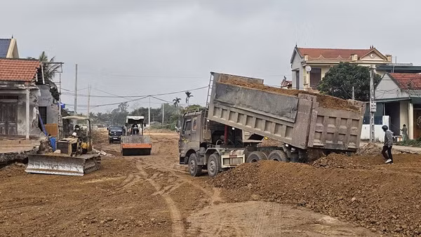 Nhà thầu nỗ lực thi công thông tuyến đường bộ Bỉm Sơn-xã Nga Sơn.