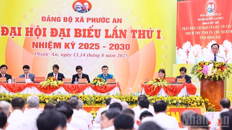 Quang cảnh Đại hội đại biểu Đảng bộ xã Phước An.