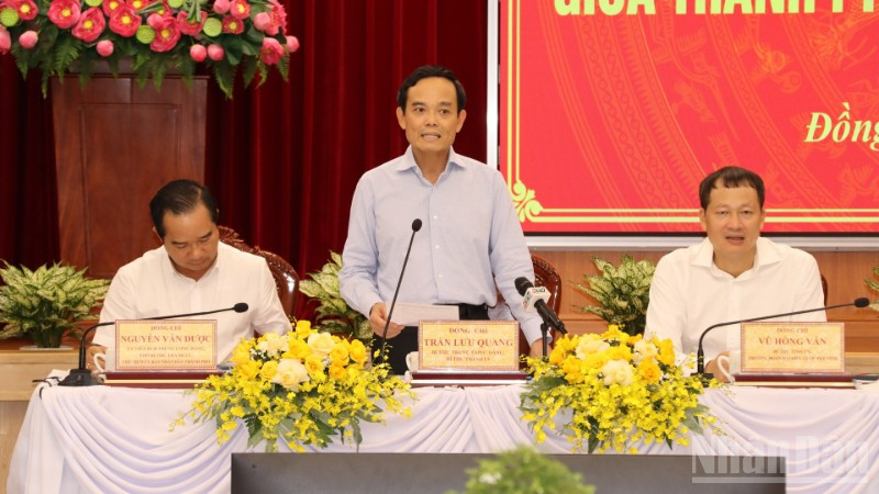 Bí thư Thành ủy Thành phố Hồ Chí Minh Trần Lưu Quang phát biểu tại buổi làm việc.