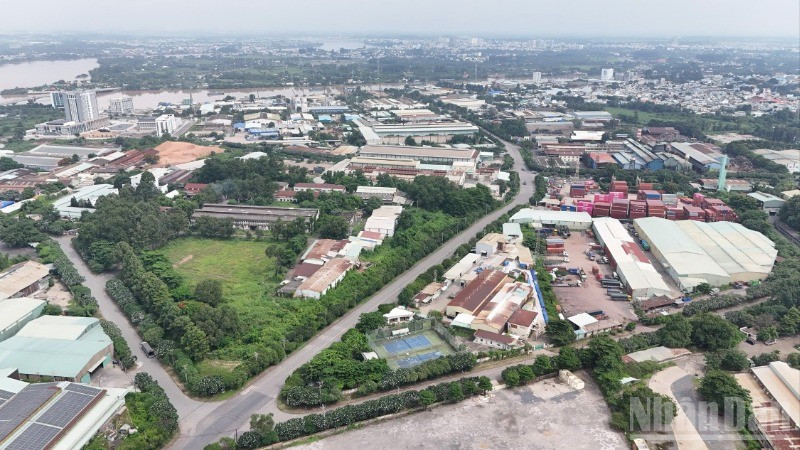 Lãnh đạo tỉnh Đồng Nai yêu cầu các đơn vị liên quan cần đẩy nhanh hơn nữa tiến độ chuyển đổi công năng Khu công nghiệp Biên Hòa 1.