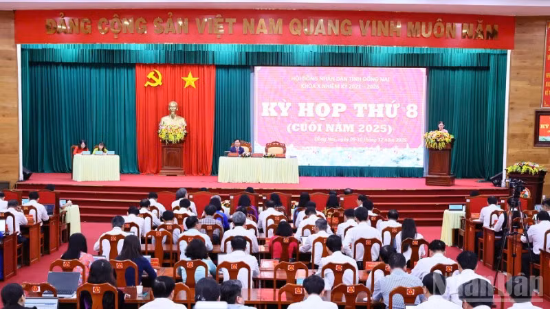 Quang cảnh Kỳ họp thứ 8 Hội đồng nhân dân tỉnh Đồng Nai.
