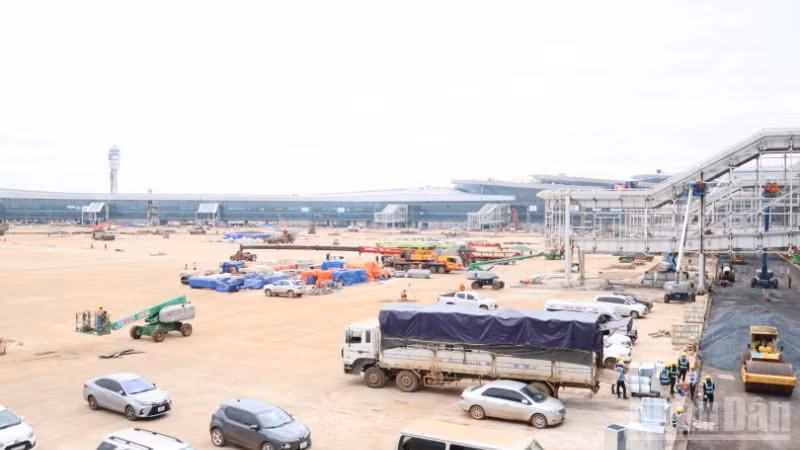 Một góc nhà ga hành khách sân bay Long Thành.