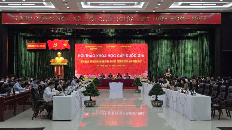 Hơn 150 đại biểu tham dự Hội thảo về bảo đảm an ninh phi truyền thống.