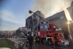 Cháy kho nước hoa tại Thổ Nhĩ Kỳ khiến nhiều người tử vong