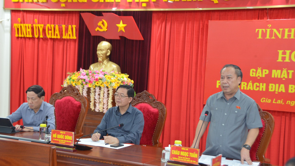Đồng chí Châu Ngọc Tuấn phát biểu tại Hội nghị giao nhiệm vụ.