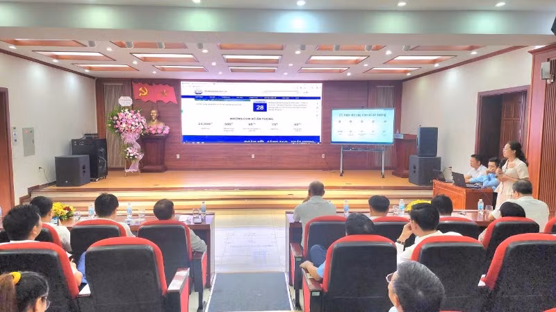 Quang cảnh buổi lễ ra mắt website và Kênh Tiktok.