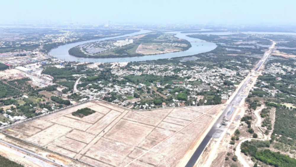 Dự án đường Vành đai 3 Thành phố Hồ Chí Minh tại Đồng Nai hoàn thành cuối năm 2025 sẽ tạo kết nối giao thông tốt hơn cho Đông Nam Bộ.