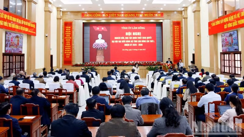Quang cảnh Hội nghị.