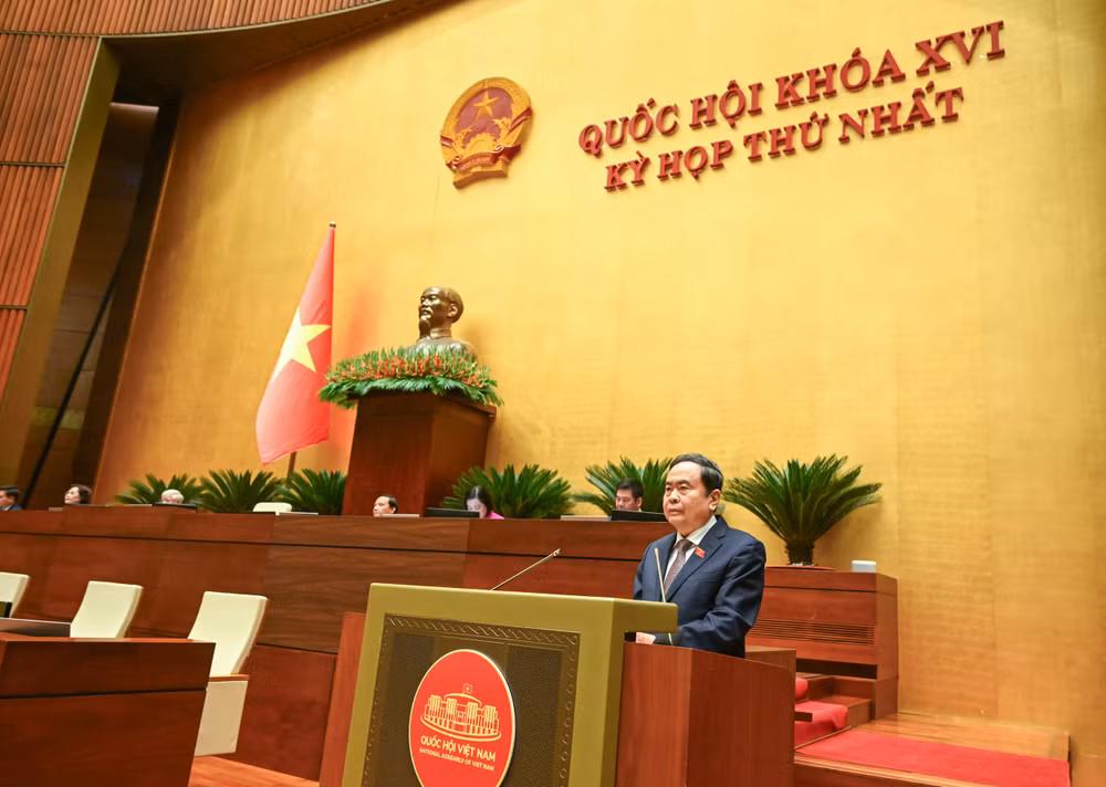 Chủ tịch Quốc hội Trần Thanh Mẫn ph&aacute;t biểu bế mạc Kỳ họp thứ nhất, Quốc hội kh&oacute;a XVI. (Ảnh: DUY LINH)
