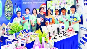 Các sản phẩm của dự án “No Vape Life” do học sinh Trường THCS Định Trung thực hiện.