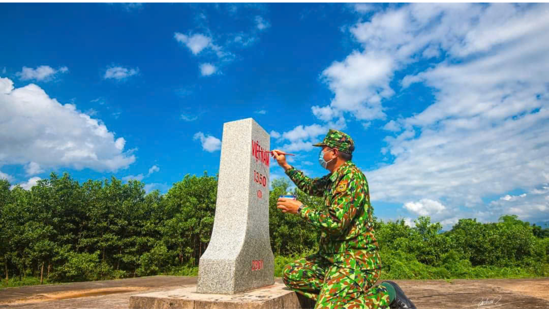 Chiến sĩ biên phòng tô son cột mốc. tieu-de-o-day-1-8495.png