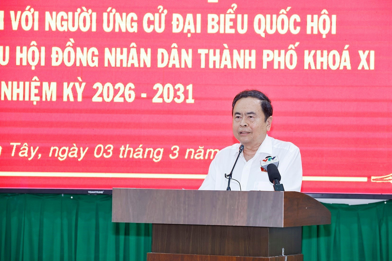 vna-potal-chu-tich-quoc-hoi-tran-thanh-man-tiep-xuc-cu-tri-tai-xa-an-nhon-tay-ho-chi-minh-8617197.jpg
