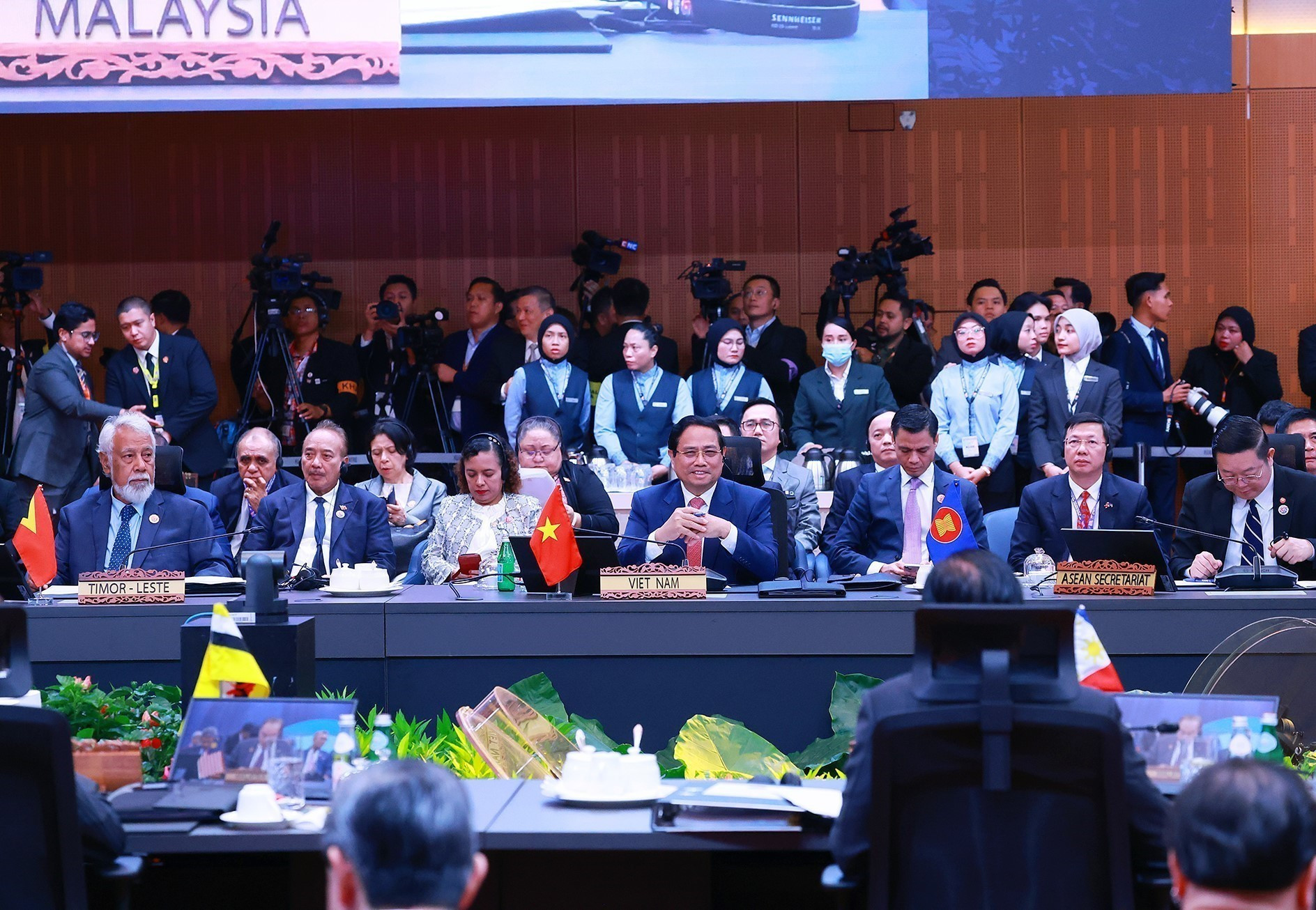vna-potal-thu-tuong-pham-minh-chinh-tham-du-hoi-nghi-cap-cao-asean-trung-quoc-lan-thu-28-8368653.jpg