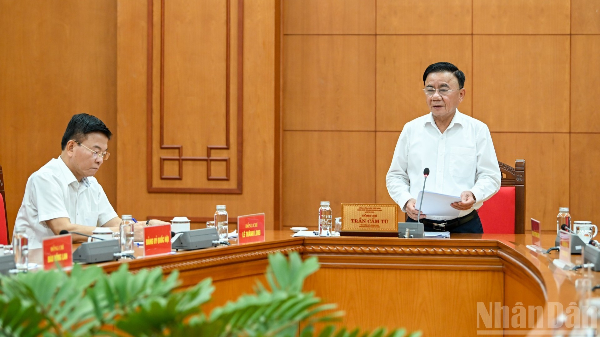 Thường trực Ban Bí thư Trần Cẩm Tú phát biểu kết luận cuộc làm việc. (Ảnh: DUY LINH)