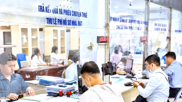 Khi dữ liệu đất đai và dữ liệu thuế chưa được liên thông đầy đủ, việc xác minh một cá nhân có thuộc diện miễn thuế hay không vẫn phụ thuộc vào công tác hậu kiểm của cơ quan quản lý.