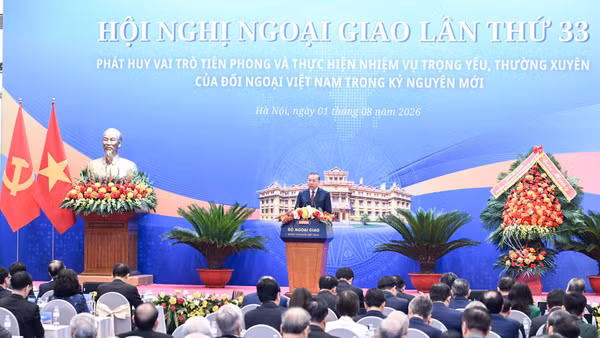 Tổng Bí thư, Chủ tịch nước Tô Lâm phát biểu tại Hội nghị Ngoại giao lần thứ 33. Ảnh: TRẦN HẢI