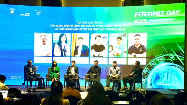 Tọa đàm chuyên sâu “Xây dựng thế hệ công dân số an toàn: Nâng cao tự vệ số và chủ động bảo vệ trẻ em trên môi trường mạng” trong khuôn khổ Vietnam Internet Day 2025.