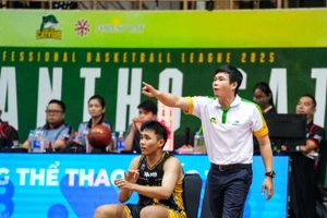 Huấn luyện viên Phan Thanh Cảnh là vị “thuyền trưởng” mới của Cantho Catfish. Ảnh: VBA