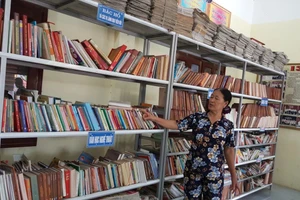 Mô hình thư viện, tủ sách khuyến học ở thôn Phú Mẫn (Bắc Ninh).