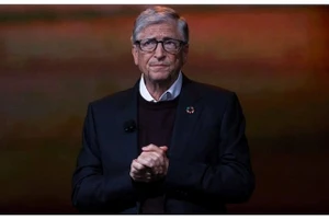 Tỷ phú Bill Gates lo ngại về nguồn lực y tế toàn cầu. 