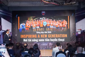 Ông Trần Chu Sa - Giám đốc điều hành VBA phát biểu tại lễ khởi động mùa giải VBA thứ 11. Ảnh: VBA