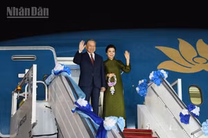 Tổng Bí thư, Chủ tịch nước Tô Lâm và Phu nhân kết thúc tốt đẹp chuyến thăm chính thức Thái Lan. (Ảnh: XUÂN SƠN)