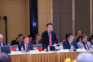 Ông Hồ Sỹ Hùng - Chủ tịch Liên đoàn Thương mại và Công nghiệp Việt Nam (VCCI), đồng Chủ tịch Liên minh Diễn đàn Doanh nghiệp Việt Nam (VBF)