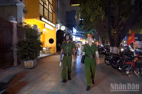 Diện mạo vỉa hè trên địa bàn các tuyến phố du lịch như Hồ Nghinh, Phạm Văn Đồng, Võ Nguyên Giáp thay đổi rõ nét, không gian vỉa hè được gìn giữ, mỹ quan đô thị được bảo đảm.