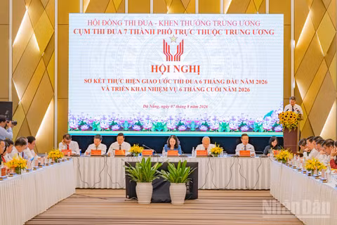 Hội nghị sơ kết thực hiện giao ước thi đua 6 tháng đầu năm và phương hướng, nhiệm vụ 6 tháng cuối năm 2026.