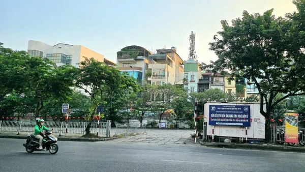 Sở Xây dựng sẽ tập trung xử lý các điểm trông giữ xe không phép, thu tiền sai quy định, vi phạm vị trí và diện tích được cấp phép. (Ảnh minh họa)