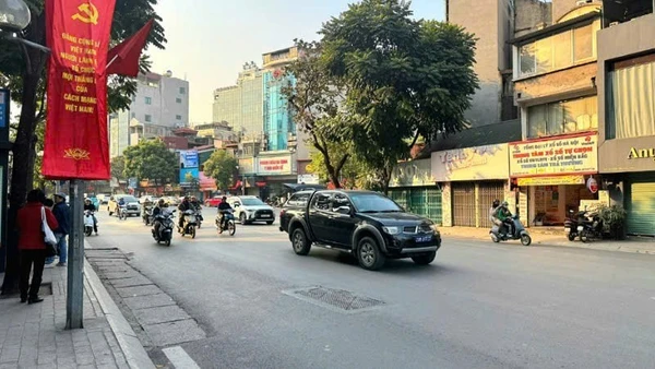 Hà Nội điều chỉnh tổ chức giao thông tại nút giao Kim Mã-Giang Văn Minh nhằm bảo đảm trật tự, an toàn giao thông.