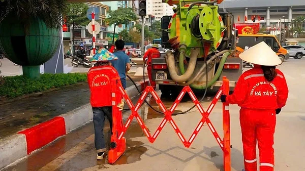 Tổng vệ sinh, chỉnh trang hạ tầng giao thông, tạo diện mạo sáng-xanh-sạch-đẹp cho Thủ đô trong thời gian diễn ra bầu cử.