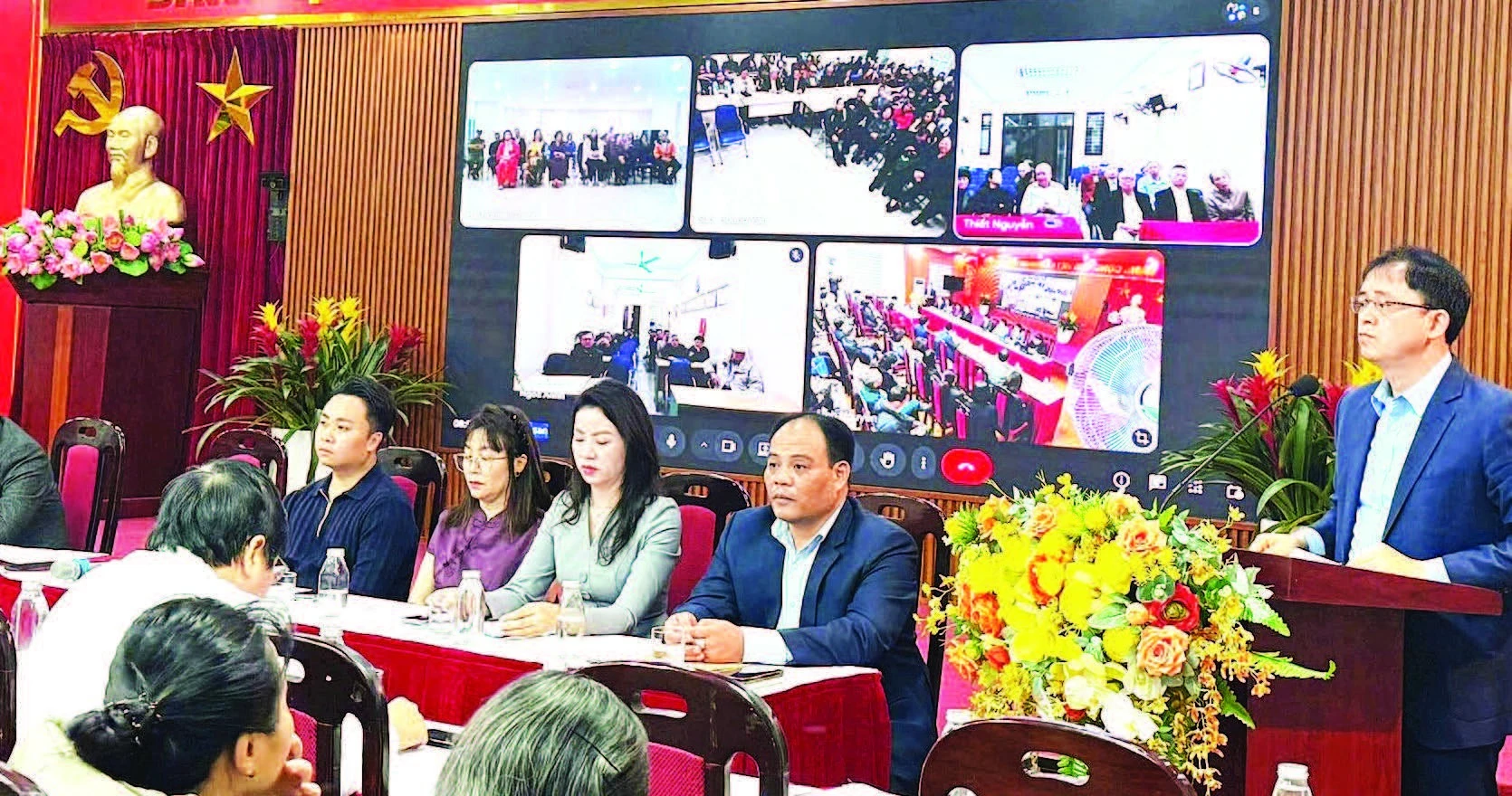 Phường Vĩnh Tuy khẩn trương chuẩn bị bầu cử với danh sách cử tri minh bạch