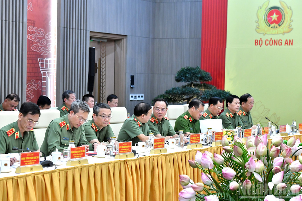 Các đại biểu dự Hội nghị, ndo_br_a7-dsc-4183-8207.jpg