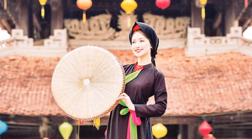 Ca sĩ Hòa Minzy trong MV Bắc Bling, sản phẩm âm nhạc ấn tượng của năm 2025.