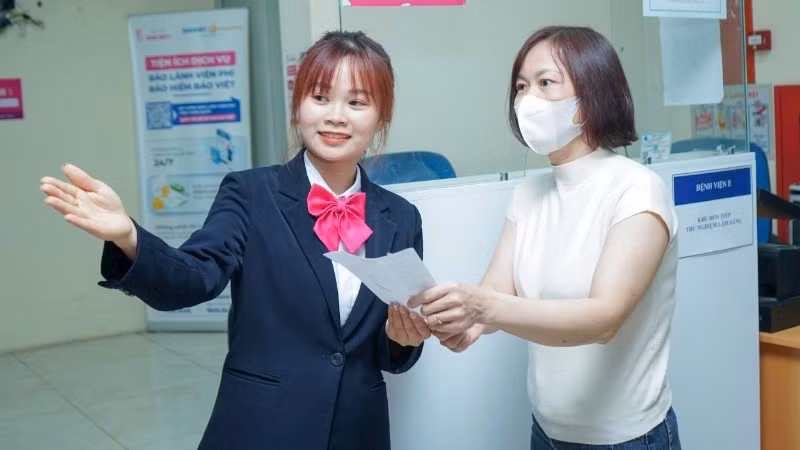 Hệ thống y tế cần được tiếp tục nâng cao năng lực, cải thiện chất lượng dịch vụ để bảo đảm khám miễn phí phải chất lượng. (Ảnh: THANH XUÂN)