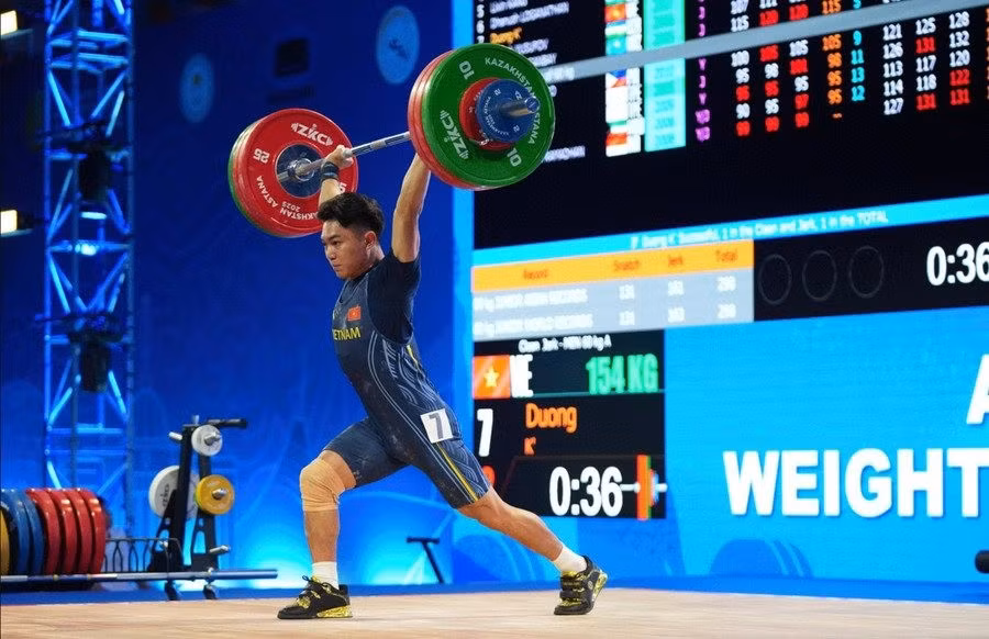 K’Dương giành Huy chương vàng tại Giải vô địch cử tạ trẻ và thiếu niên châu Á năm 2025.