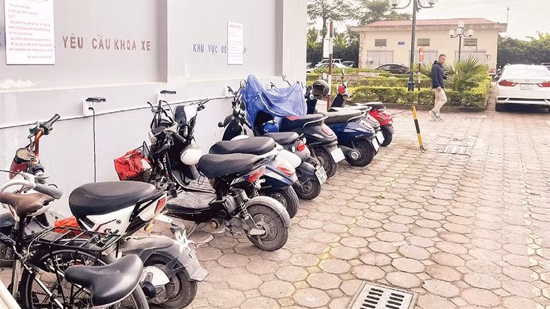 Xe điện được ưu tiên bố trí khu vực sạc riêng biệt.